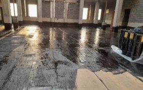 مجموعه بام عایق خدمات ایزوگام و قیرگونی در شرق تهران